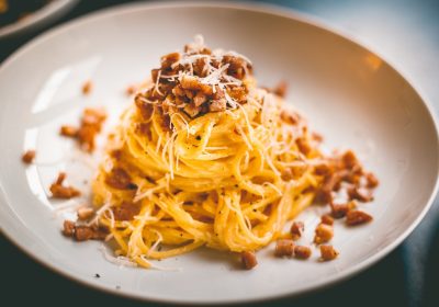 Gerçek İtalyan Usulü Spaghetti Carbonara Nasıl Yapılır?
