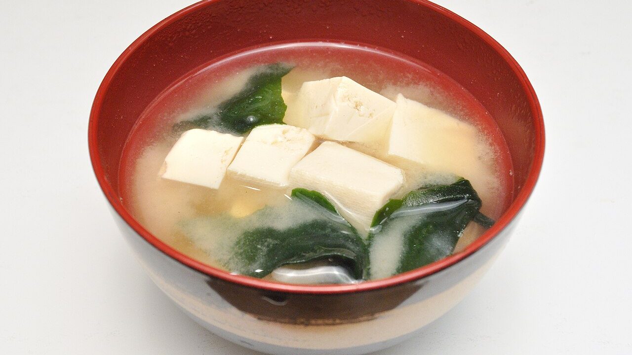 Miso Çorbası: Japon Mutfağının Temel Lezzeti