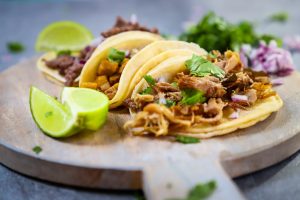 Tacos al Pastor: Mexico City'nin Acılı Şeftalisi