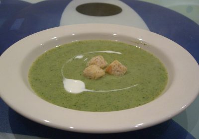 Brokoli Çorbası: Mevsim Çorbasının En Lezzetli Hali
