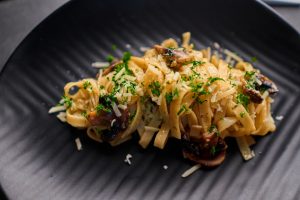 Kremalı Mantar Spagetti Tarifi