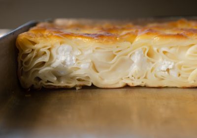 Lor Peynirli Çıtır Börek Tarifi